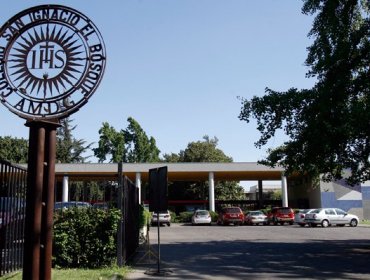 Ordenan incautar cámaras de seguridad del Colegio San Ignacio El Bosque de Providencia por denuncia de abuso sexual