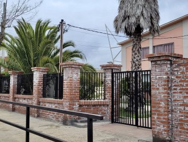 Delincuentes ingresan a liceo municipal de Algarrobo y sustraen equipos tecnológicos y otras especies avaluadas en $10 millones