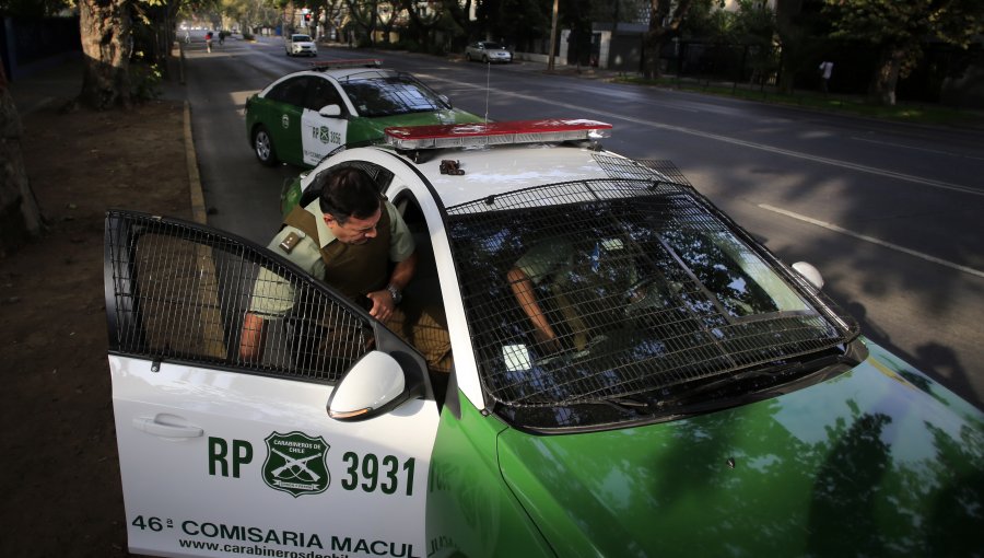 Tras persecución policial tres menores de edad intentaron atropellar dos veces a personal de Carabineros