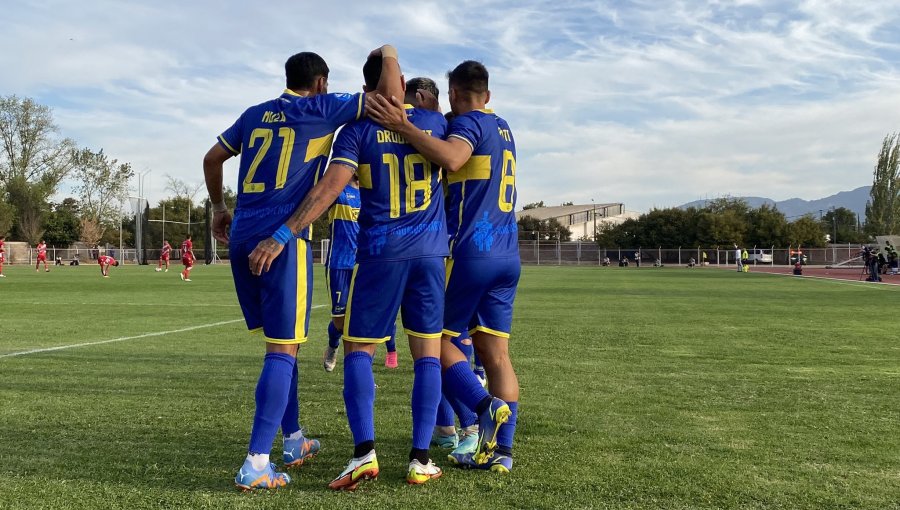 Deportes Rengo dio el gran golpe y eliminó a Curicó Unido de la Copa Chile