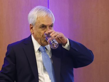 Con revisión del texto final, ex presidente Sebastián Piñera culminó declaración ante la fiscal Chong