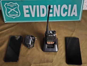 Detienen a dos sujetos que intentaron esconder un inhibidor de señal de vehículos en Reñaca