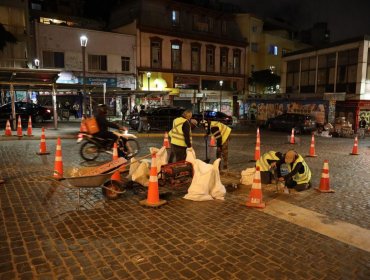 Mejoran las condiciones viales de la subida Ecuador de Valparaíso con reposición de los tradicionales adoquines