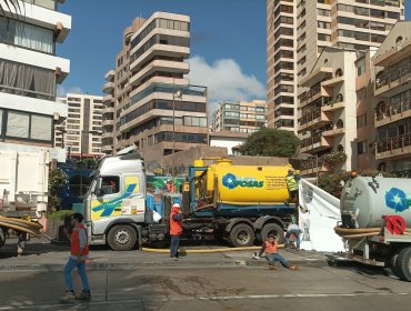 Un trabajador falleció y otros seis resultaron intoxicados durante mantenimiento en planta elevadora de aguas servidas en Antofagasta