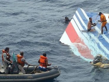 Absuelven a Air France y Airbus por el accidente del vuelo Río-París en el que murieron 228 personas en 2009