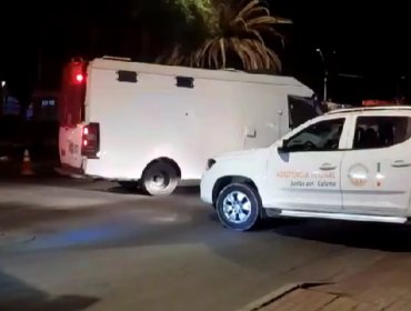 Delincuentes que se trasladaban en un vehículo dispararon contra comisaría de Carabineros en Calama: hay dos lesionados