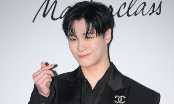 El mundo del K-Pop está de luto: Muere a los 25 años el cantante Moonbin de la banda Astro