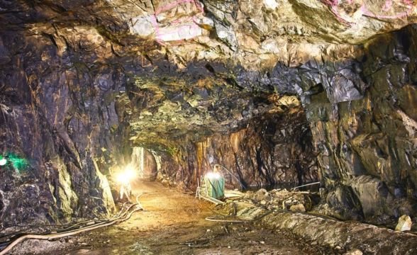 El plan de Suecia para llenar cavernas subterráneas con agua caliente y así ofrecer calefacción a una ciudad