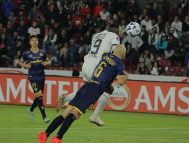 Magallanes fue víctima de sus errores y fue aplastado por Liga Deportiva Universitaria de Quito en Copa Sudamericana