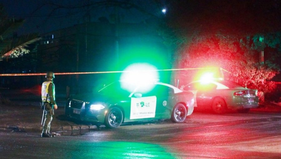 Delincuentes encañonan y agreden a conductor durante encerrona en Puente Alto