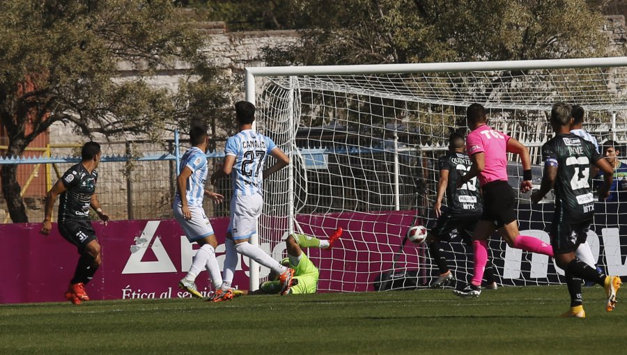 Deportes Copiapó derrota a Magallanes y toma una bocanada de oxígeno