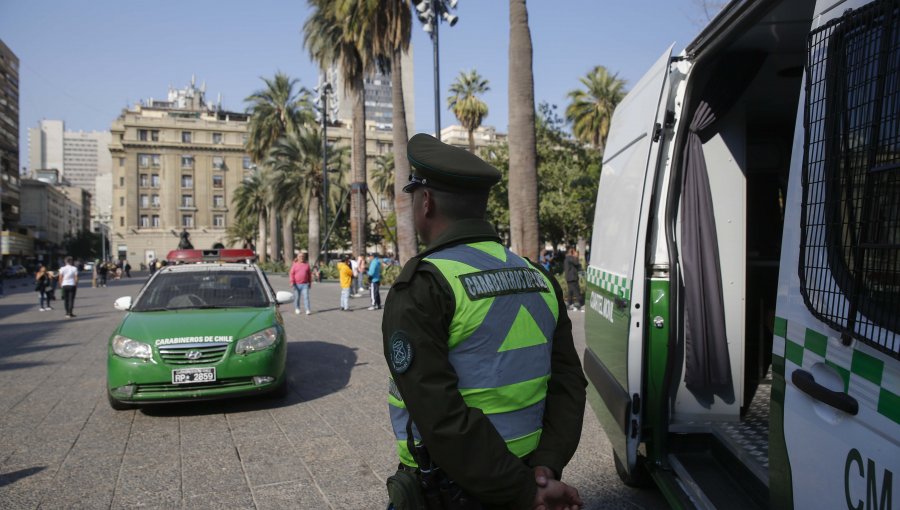 Este lunes comienza a aplicarse el plan «Calles sin violencia» en Santiago: habrá mayor presencia policiales y más fiscalizaciones