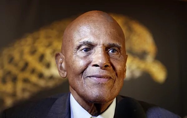 Muere el mítico cantante Harry Belafonte, el "rey del calipso" que luchó por los derechos civiles en EE.UU.