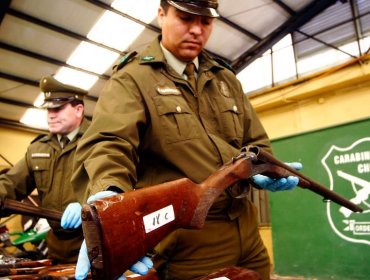 Decomisan armas y municiones desde una casa abandonada en Pedro Aguirre Cerda