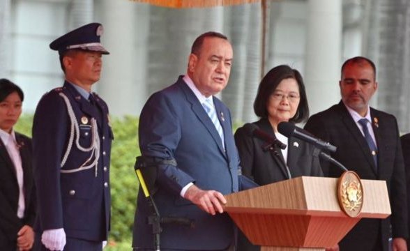 La advertencia de China a Guatemala por la visita del presidente Alejandro Giammattei a Taiwán