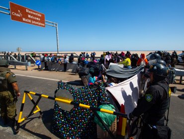 Ministro del Interior de Perú visitó frontera y confirma interés de crear un corredor humanitario en la frontera con Chile