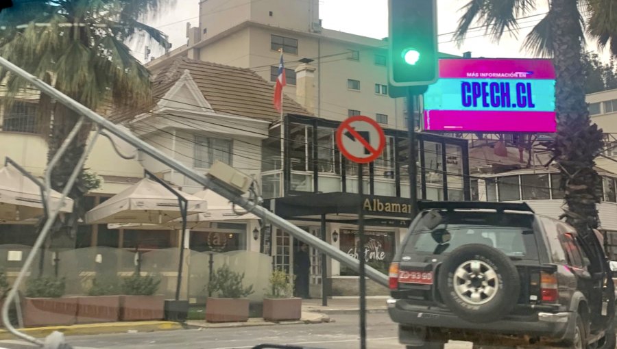 Desvíos de tránsito en la zona costera de Viña del Mar por accidente de tránsito