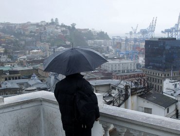 Precipitaciones dejan 37 milímetros en la parte alta de Valparaíso y Viña del Mar hasta las 8:00 horas de este sábado