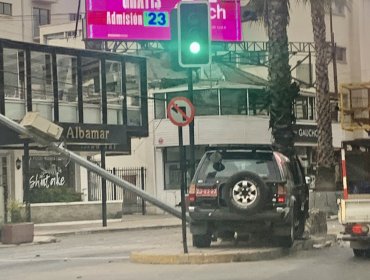 Funcionario de la Armada protagonizó accidente de tránsito en estado de ebriedad y sin licencia de conducir en Viña del Mar