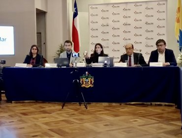 Ripamonti abrió la Cuenta Pública 2022 del Municipio, entregó pendrives al Concejo y cerró la sesión: duró 3 minutos y 40 segundos