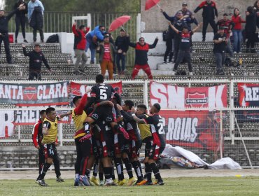 Ñublense venció por 2 goles a 1 como visita a Palestino en duelo de necesitados