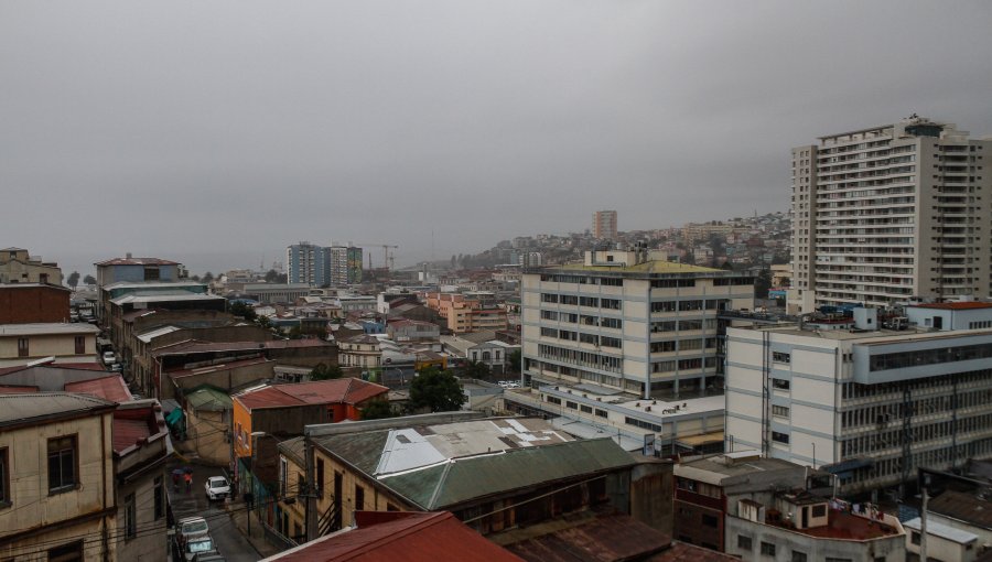 Lluvias ya superan los 46 milímetros de agua caída en la parte alta de Valparaíso y Viña