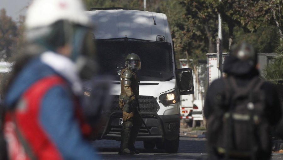 Partido de la Gente denuncia que dirigentes fueron agredidos e intimidados con armas de fuego durante marcha en Santiago