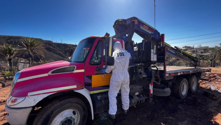 Recuperan en Viña del Mar un camión grúa que fue robado a empresa en Paine