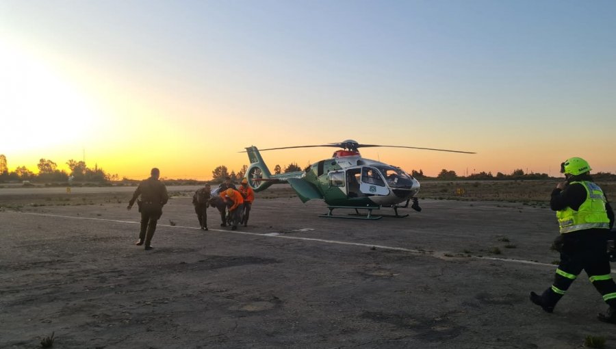 Con ayuda de helicóptero policial rescatan a hombre malherido en quebrada viñamarina