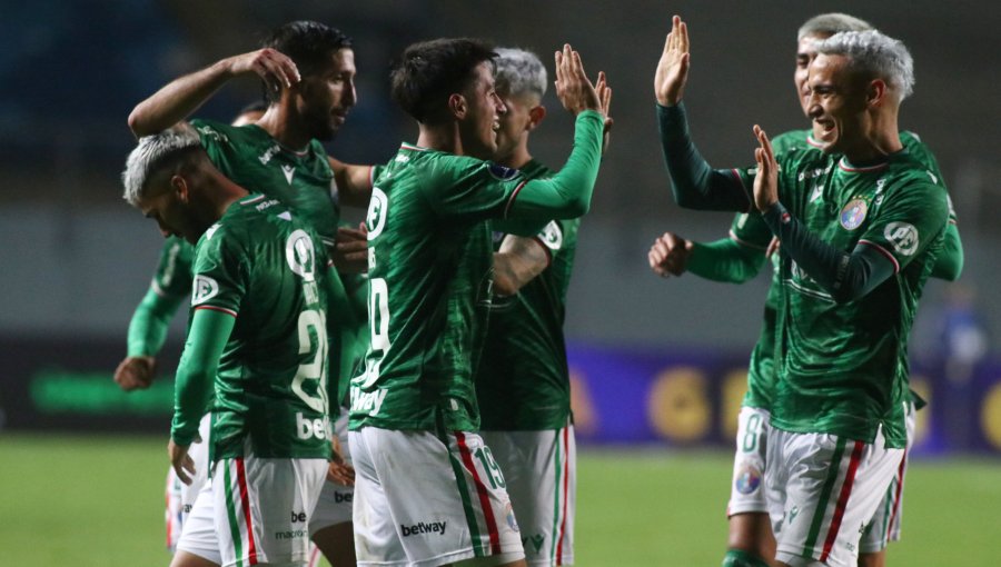 Audax Italiano derrotó a un discreto Blooming y festejó por primera vez en la Copa Sudamericana