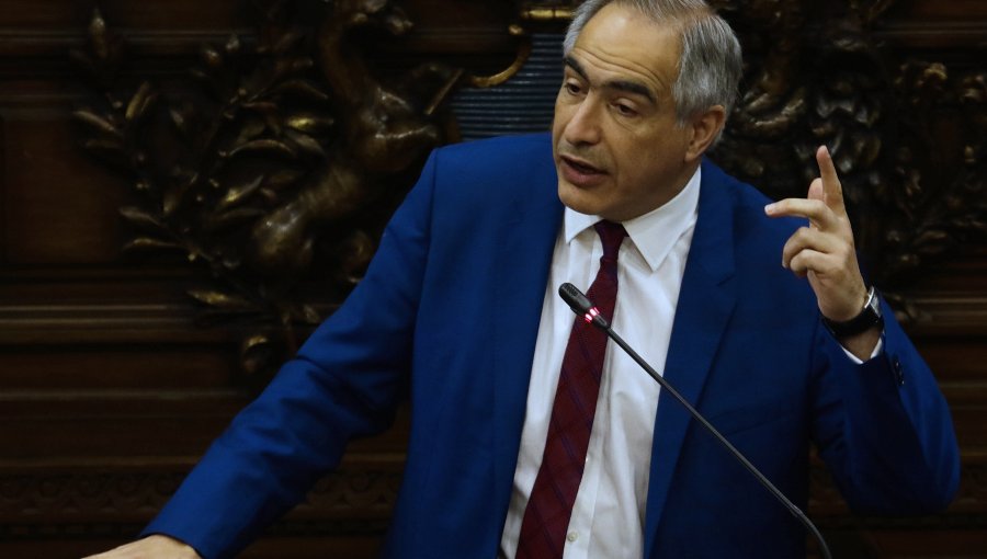 Chahuán responde a Boric y reitera que resultado de elección de consejeros "será una respuesta a su conducción"