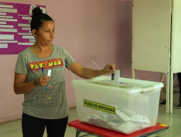 Candidata condenada por tráfico de drogas al acudir a votar en Arica: "Según papeles del Registro Civil, yo estoy en la justa legalidad"