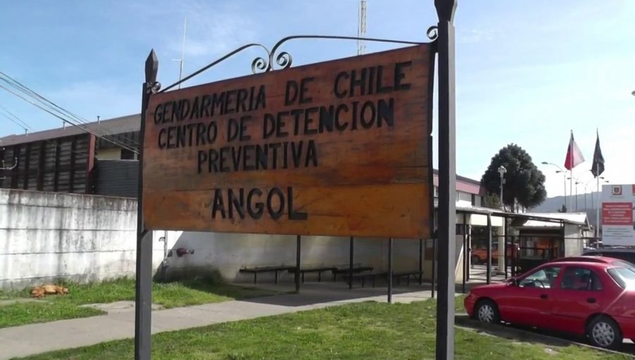 Liberan a gendarmes que habían sido tomados como rehenes por reos en cárcel de Angol