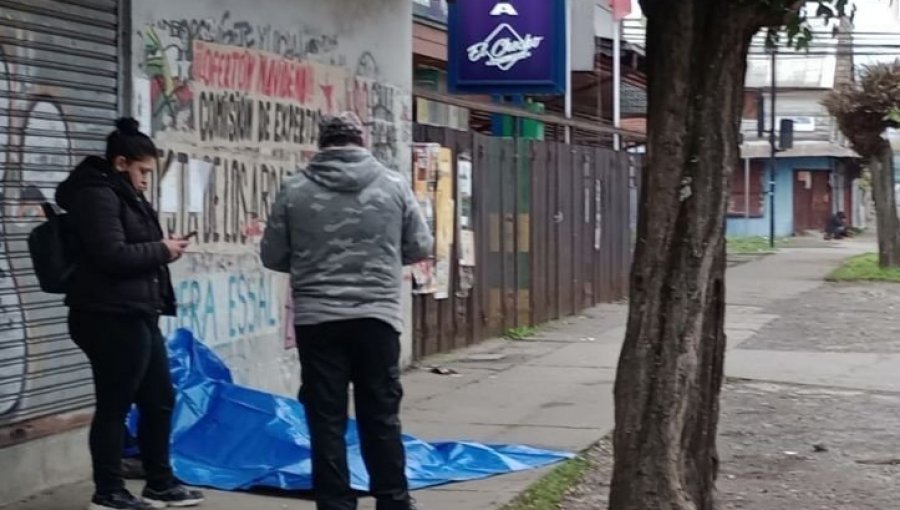 Transeúnte que acudía a votar encontró un cadáver en la vía pública en el sector de Rahue Bajo en Osorno