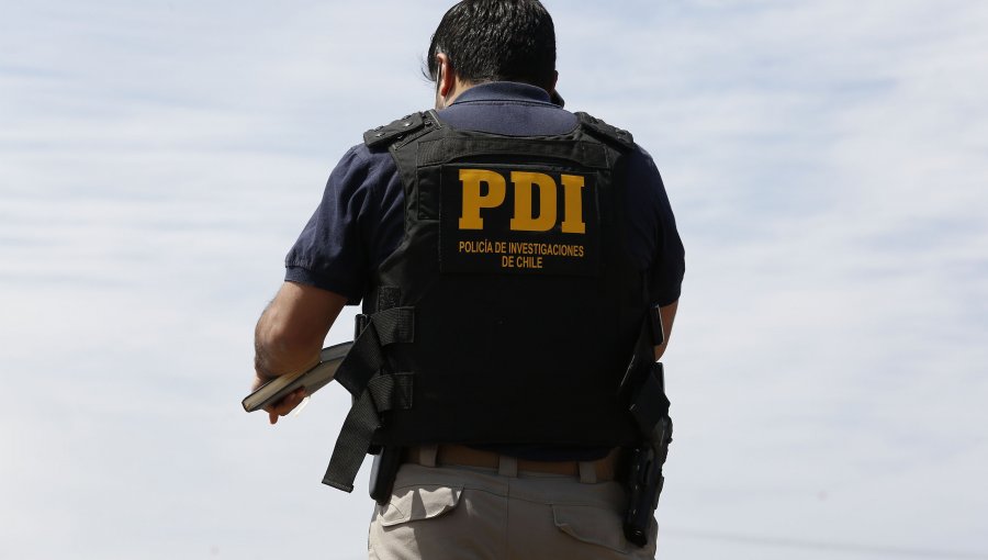 Funcionario de la PDI disparó accidentalmente su arma de servicio e hirió a ciudadano extranjero en complejo fronterizo Chacalluta