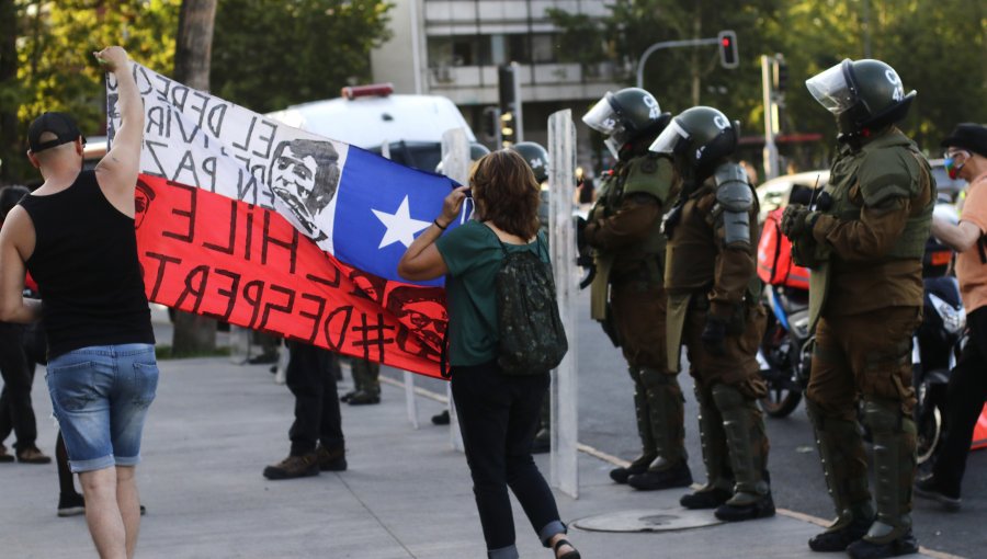 Cinco carabineros fueron absueltos de delitos imputados durante el estallido social