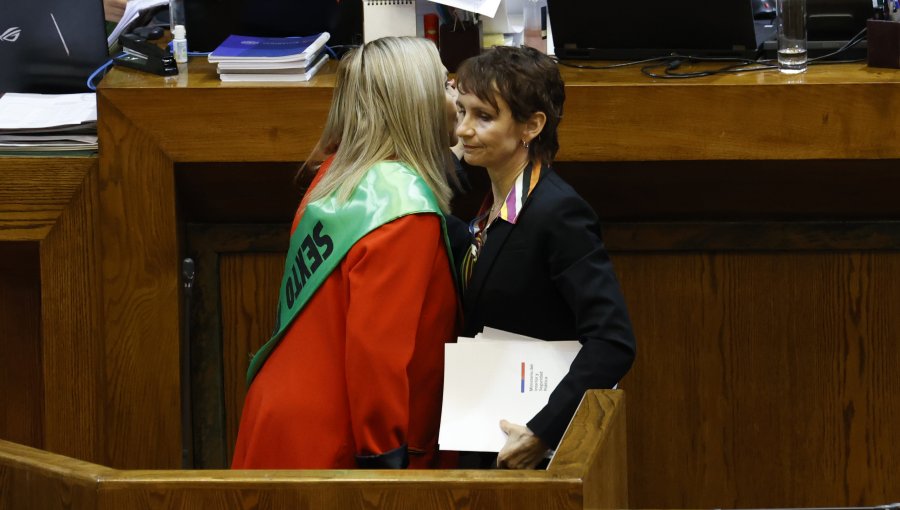 Jiles por interpelación a ministra del Interior: "Veremos cómo se va a comer con papas fritas a Longton"