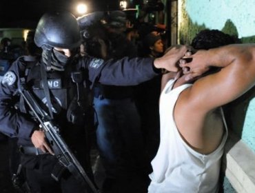 Bukele desplegó a 5.000 militares para atrapar a responsables de la muerte de un policía en El Salvador