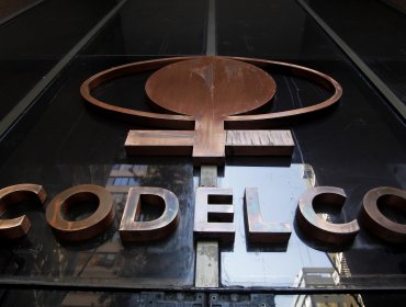 Firma bielorrusa denuncia a Codelco ante la CMF por término de contrato de más de $158 mil millones