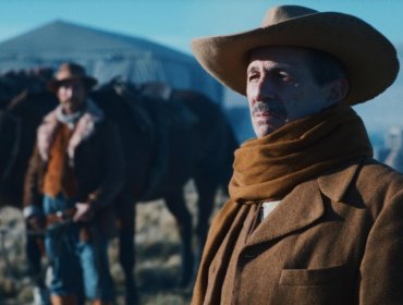 «Los Colonos»: Película chilena recibió ovación de 10 minutos tras su estreno en el Festival de Cannes