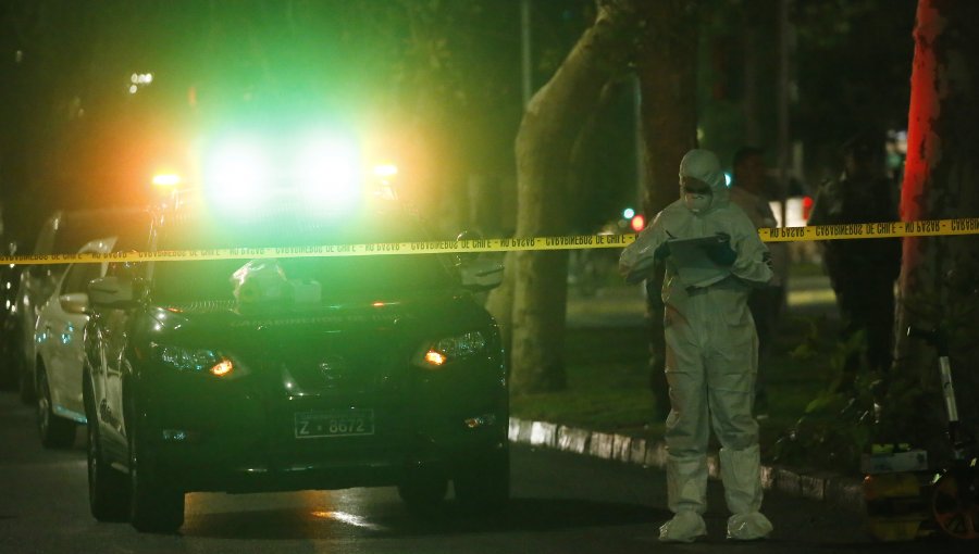 Nochero y camionero fueron víctimas de violento robo en empresa de Placilla: ladrones huyeron con mercadería y un camión