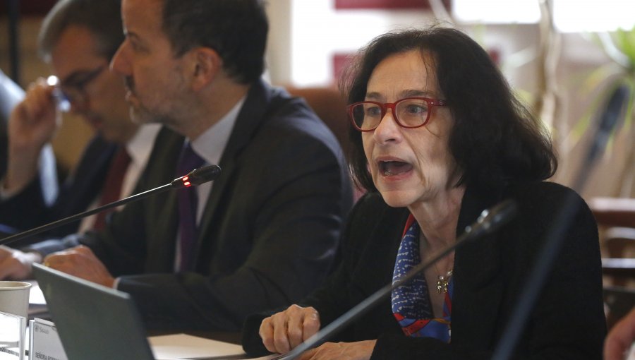 Presidenta del Banco Central defendió en el Senado decisión de activar requerimiento de capital contracíclico para la banca