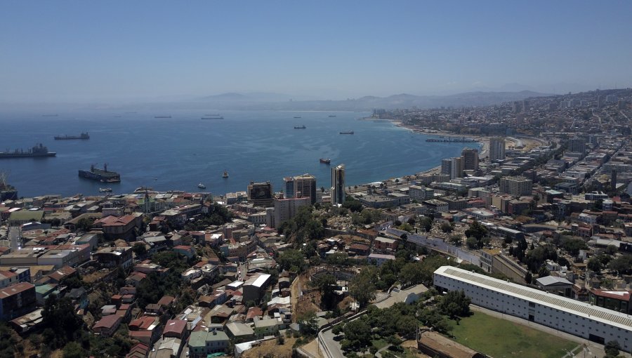 Municipio de Valparaíso reporta "superávit financiero" de más de $3.200 millones al cierre del primer trimestre de 2023