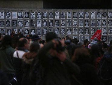 Diputados oficialistas presentan proyecto de ley para sancionar con cárcel el negacionismo de violaciones a DD.HH.