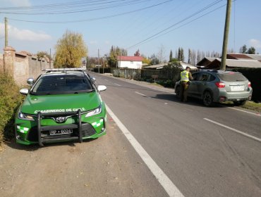 Dos venezolanos fueron detenidos en Valparaíso por conducir auto robado en Macul