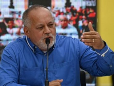 "Número dos" del chavismo insultó al presidente Boric por dichos sobre Venezuela: "Es un bobo con malas intenciones"