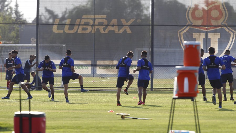 U. de Chile regresa a los entrenamientos en medio de un fuerte remezón institucional