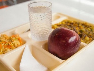 Suspenden colaciones a escolares viñamarinos tras hallazgo de fecas de ratón en el colegio