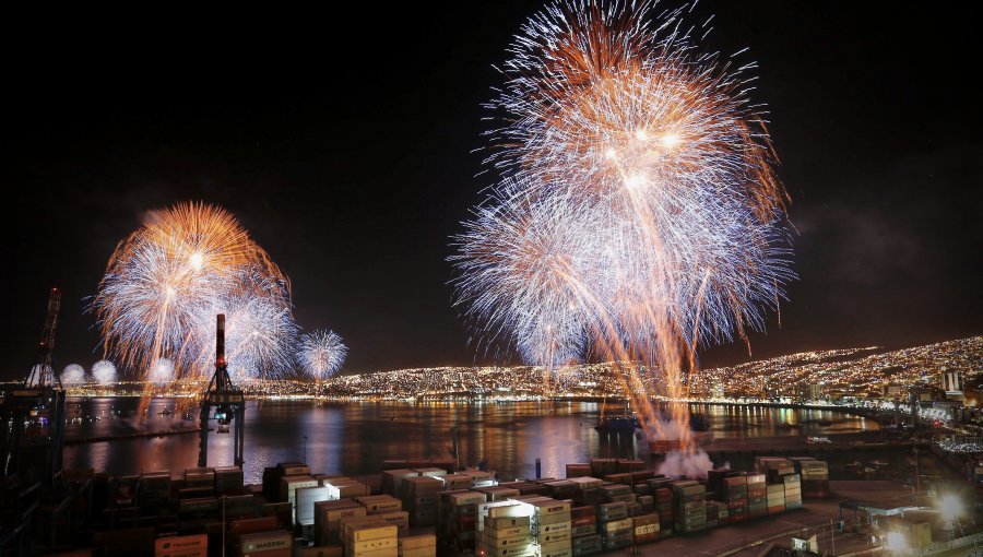 Valparaíso y Viña del Mar comenzaron a cursar multas por el fracaso del show de Año Nuevo