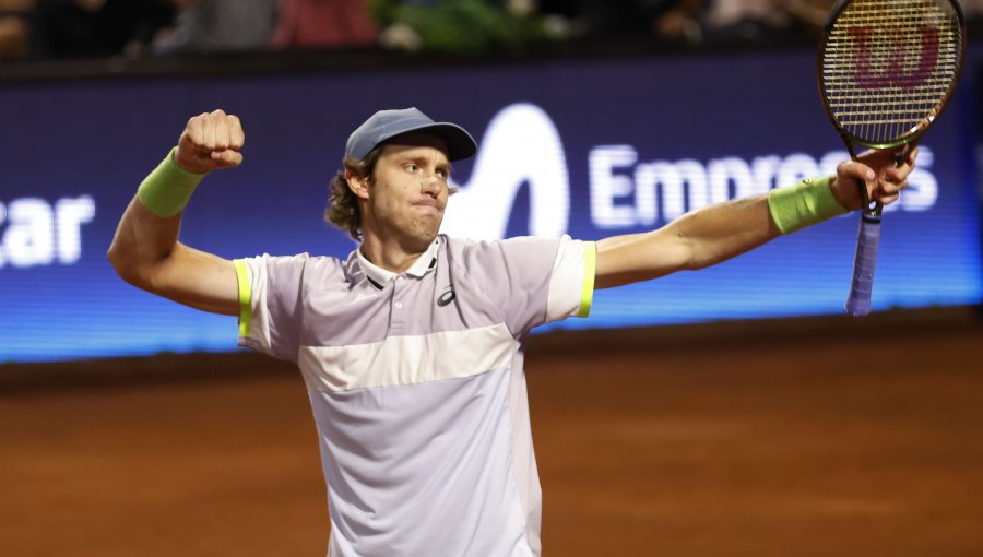 Nicolás Jarry pasó a octavos de final de Roland Garros y desafiará al número 4 del mundo